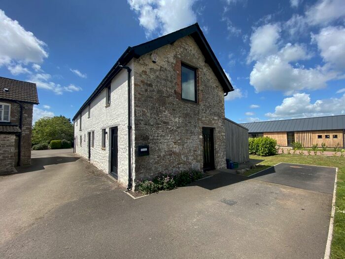 2 Bedroom Cottage To Rent In Meal House, NP26