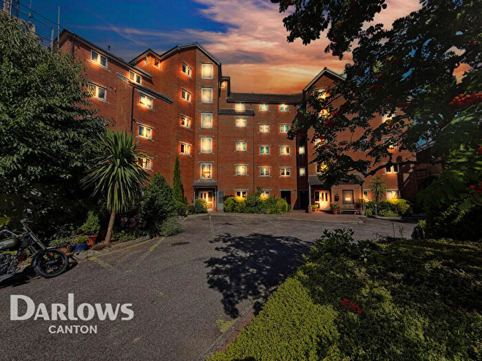 1 Bedroom Apartment For Sale In Taffs Mead Embankment, Cardiff, CF11