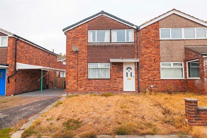 3 Bedroom Semi-Detached House For Sale In Marshlands Road, Little Neston, Neston, CH64