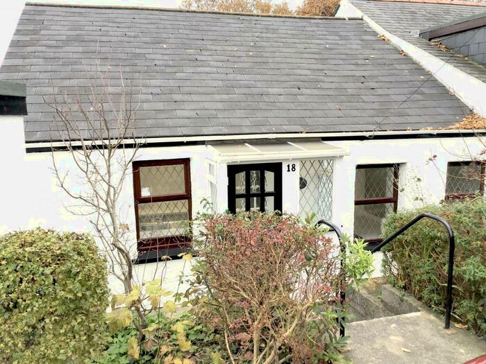 2 Bedroom House To Rent In Trenowah Road St Austell, PL25