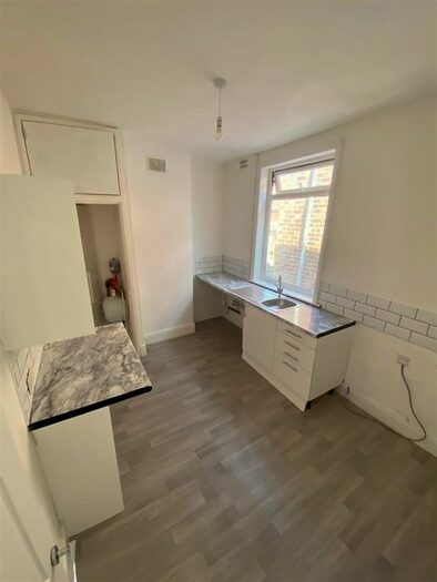 1 Bedroom Flat To Rent In Brunswick Place, Hanley, Stoke-On-Trent, ST1