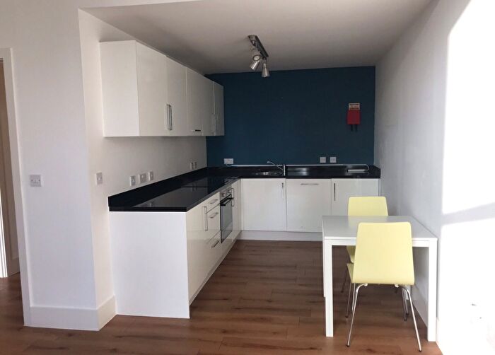1 Bedroom Flat To Rent In Town Hall, Bexley Square, Salford, Manchester, M3