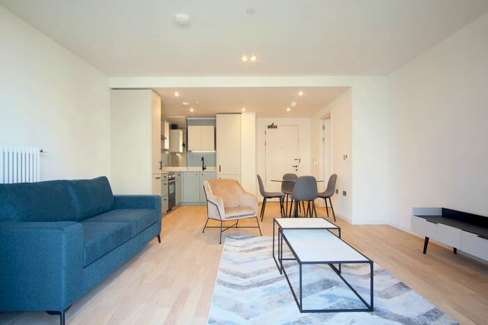 1 Bedroom Flat To Rent In Calville House, Ronalds Road, London, TW8