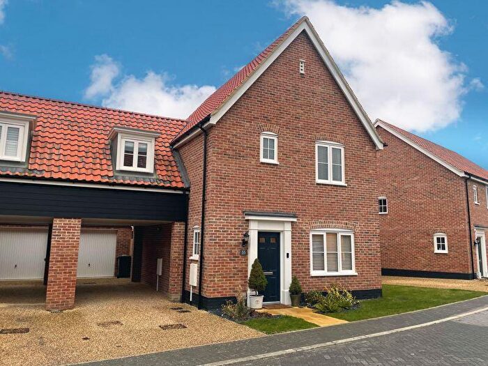 3 Bedroom Link Detached House For Sale In Meadow Brown Way, Thurston, IP31