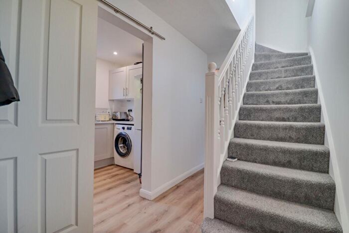 2 Bedroom End Of Terrace House For Sale In Hulton Close, Waterside Park, SO19