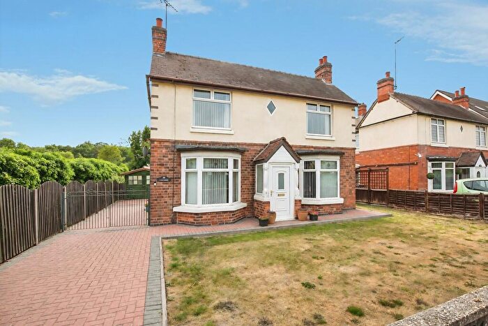 3 Bedroom Detached House For Sale In Westwood Road, Atherstone, CV9
