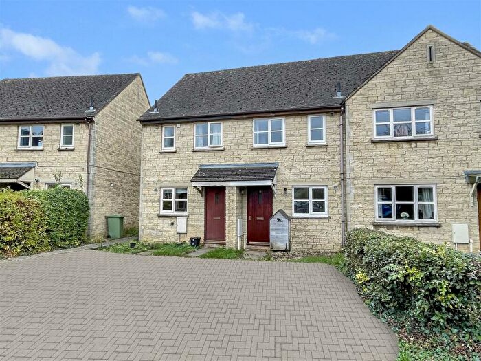 2 Bedroom Terraced House For Sale In The Bratches, Chipping Campden, GL55