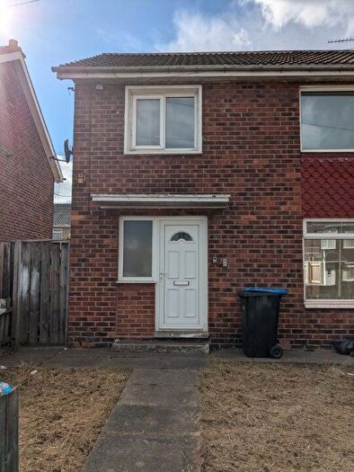3 Bedroom Semi-Detached House To Rent In Cotswold Avenue, Middlesbrough, TS3