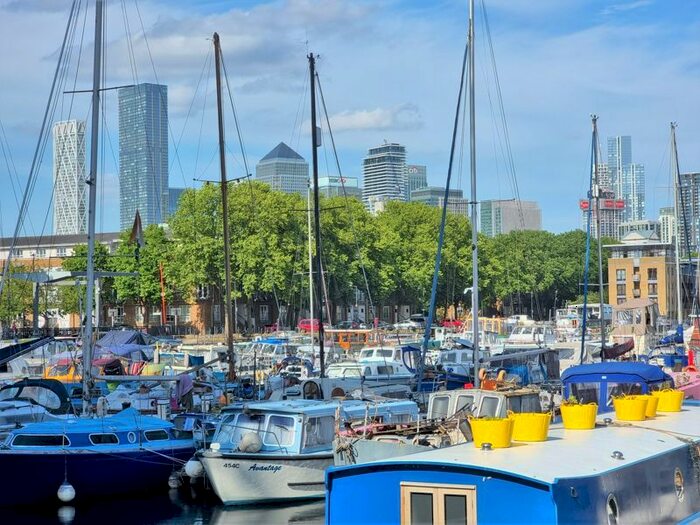 2 Bedroom Flat To Rent In Rope Street, London, SE16