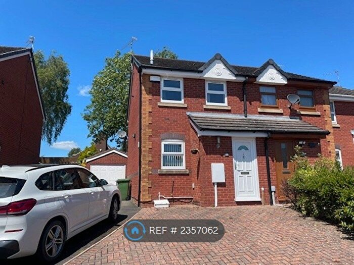 2 Bedroom Semi-Detached House To Rent In Marsdale Drive, Nuneaton, CV10