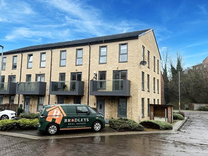 2 Bedroom Terraced House To Rent In Carnforth Avenue, Wakefield, WF1