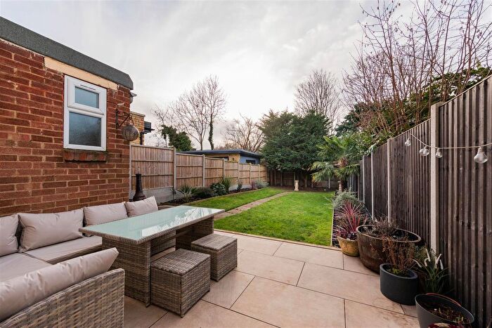 3 Bedroom Terraced House For Sale In Alders Avenue, Woodford Green, IG8