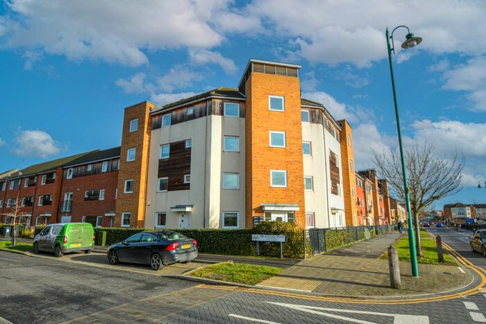 2 Bedroom Flat To Rent In Clayburn Road, Hampton Centre, Peterborough, PE7