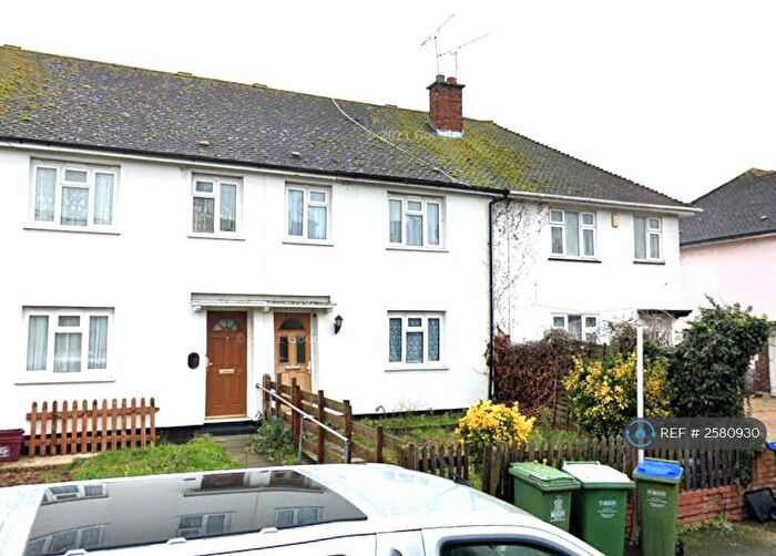 3 Bedroom Terraced House To Rent In Hazel Road, Erith, DA8