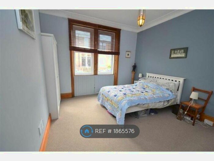 2 Bedroom Flat To Rent In Howe Street, Gateshead, NE8