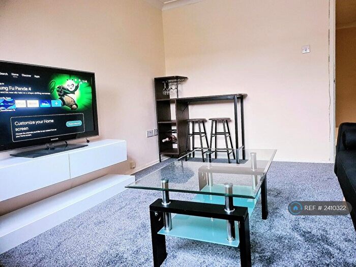 1 Bedroom Maisonette To Rent In Keats Close, Basingstoke, RG24