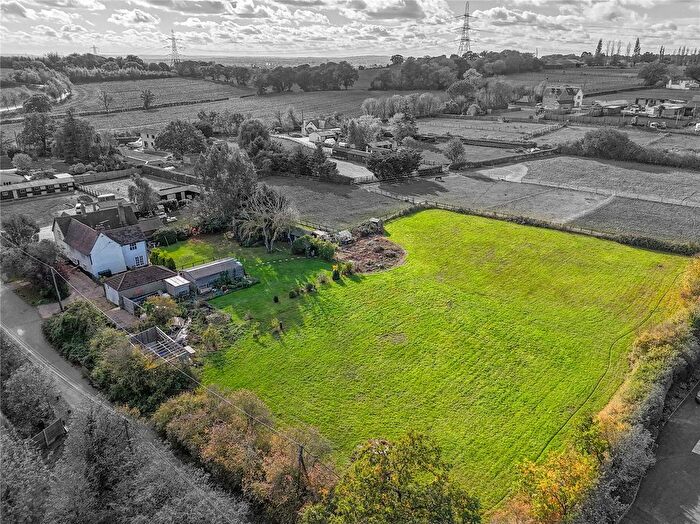 3 Bedroom Semi-Detached House For Sale In Chalk Street, Rettendon Common, Chelmsford, Essex, CM3