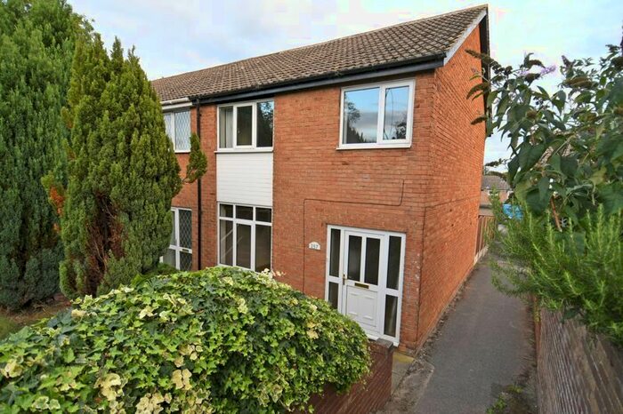 3 Bedroom Terraced House To Rent In Standbridge Lane, Crigglestone, Wakefield, WF2