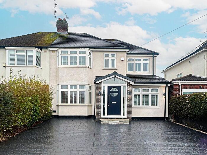 4 Bedroom Semi Detached House For Sale In Hunts Cross Avenue, Liverpool, L25