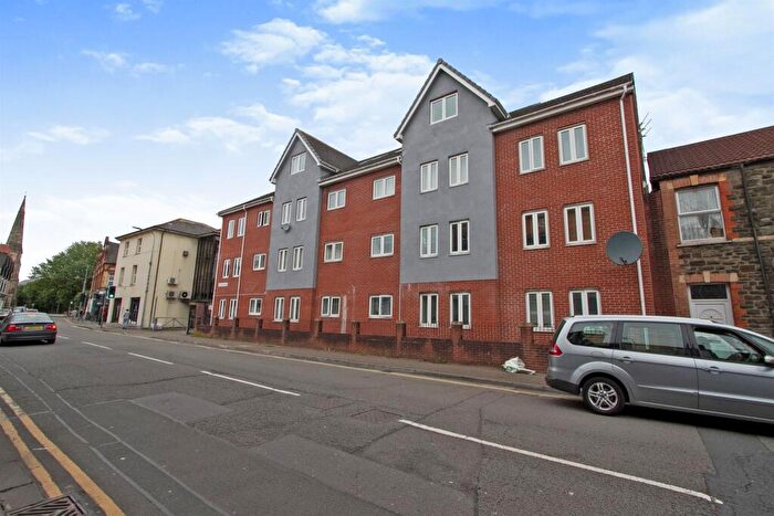 1 Bedroom Property To Rent In Clifton House, Splott, Cardiff, CF24