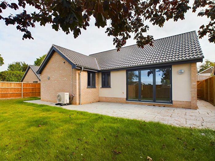 3 Bedroom Detached Bungalow For Sale In London Road, Downham Market, PE38