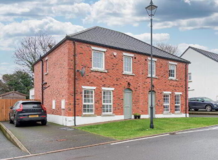 3 Bedroom Semi-Detached House For Sale In Harlow Green, Moira, BT67