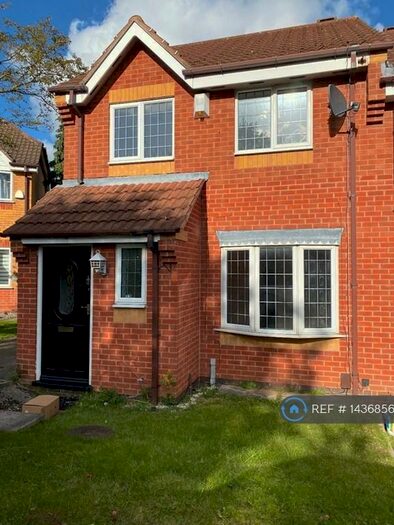 3 Bedroom Semi-Detached House To Rent In Hammersmith Close, Nottingham, NG16