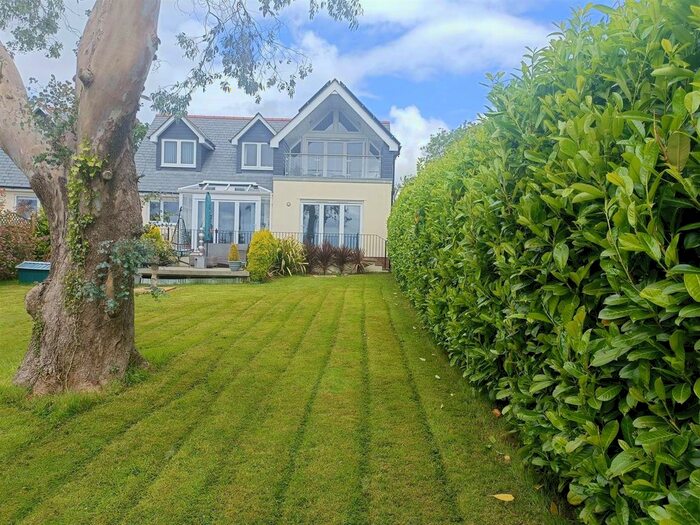 4 Bedroom Detached House For Sale In High Bullen, Torrington, EX38