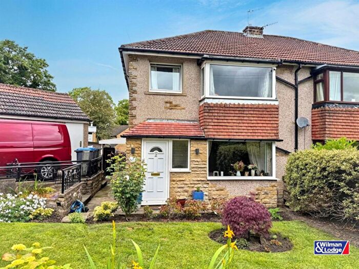 3 Bedroom Semi-Detached House For Sale In Dale Crescent, Steeton, BD20