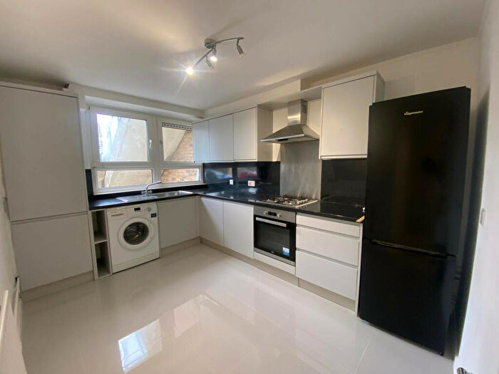 2 Bedroom Apartment To Rent In Hartgrove Court, Elmwood Crescent, London, NW9