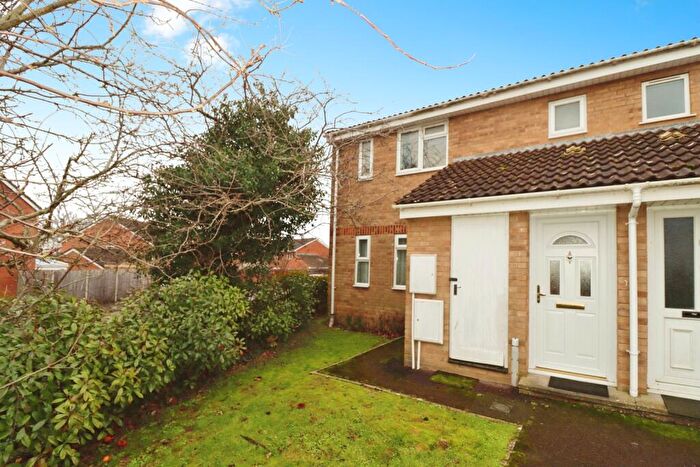 1 Bedroom Flat For Sale In Ellan Hay Road, Bradley Stoke, Bristol, Gloucestershire, BS32