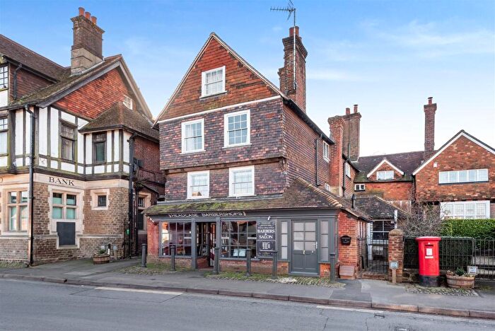 1 Bedroom Semi-Detached House To Rent In High Street, Haslemere, GU27