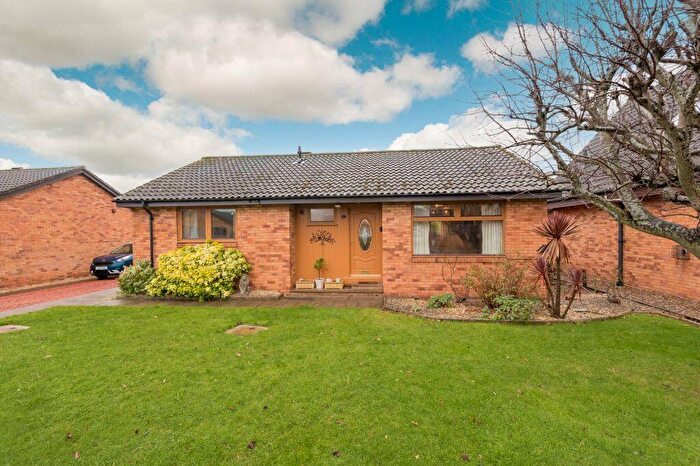 3 Bedroom Detached Bungalow For Sale In Queen's Place, Dunbar, EH42