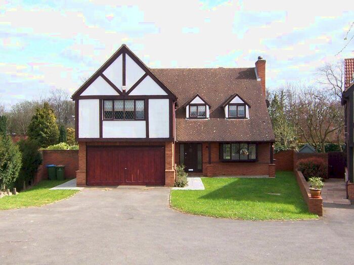4 Bedroom Detached House To Rent In Molember Court, Molember Road, East Molesey, KT8