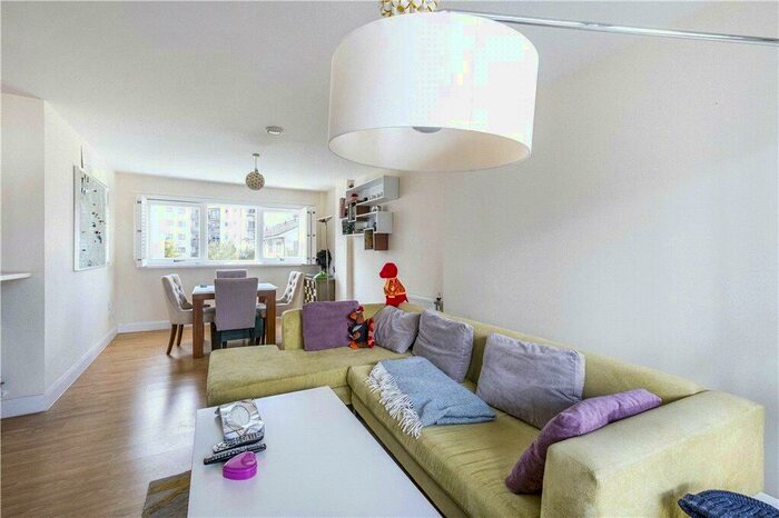2 Bedroom Apartment To Rent In Silwood Street, London, SE16