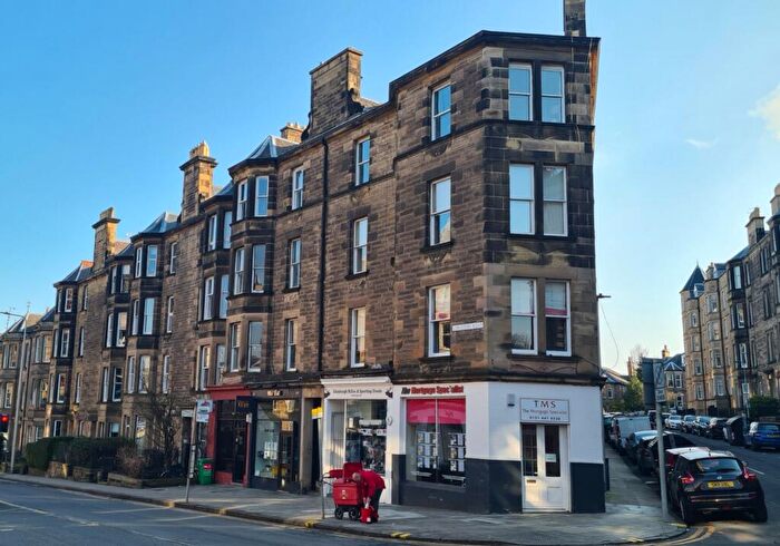 2 Bedroom Flat To Rent In Comiston Road, Morningside, Edinburgh, EH10