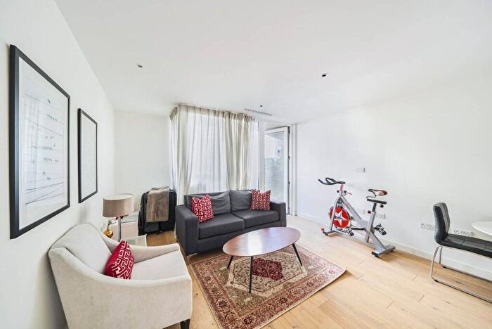 2 Bedroom Flat For Sale In Dara House, Colindale, London, NW9