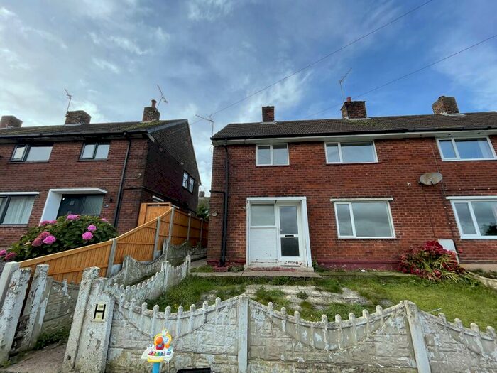 3 Bedroom House To Rent In Limes Crescent, Shirebrook, Mansfield, NG20