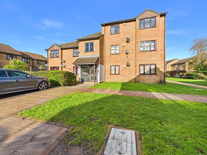 1 Bedroom Apartment For Sale In Cooper Way, Cippenham, Berkshire, SL1