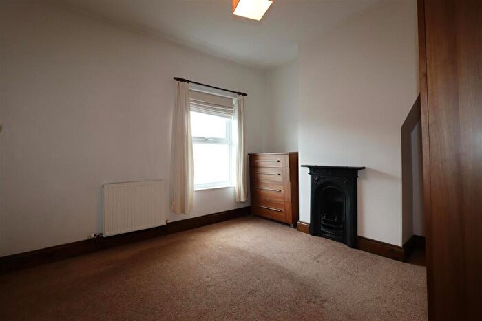 1 Bedroom Terraced House To Rent In Buxton Road, Macclesfield, SK10