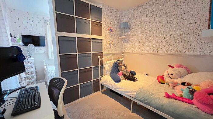 3 Bedroom End Of Terrace House For Sale In Snow Close, Sleaford, NG34