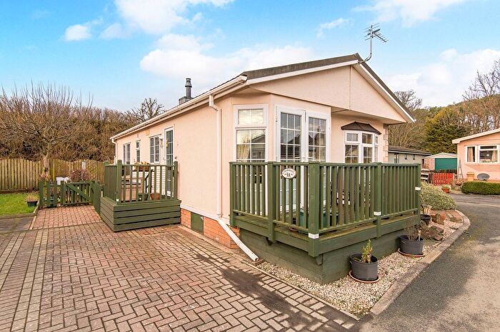 2 Bedroom Park Home For Sale In Rosebank Park Homes, Meadow Road, Leuchars, St Andrews, KY16