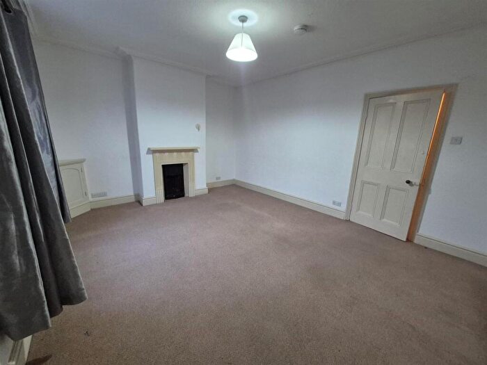 1 Bedroom Flat To Rent In Corporation Road, Workington, CA14