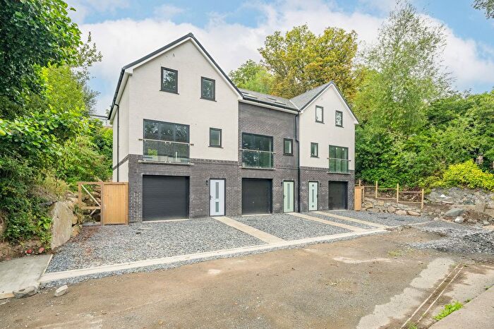 2 Bedroom Town House For Sale In Merton Court, Fernbrook Road, LL34