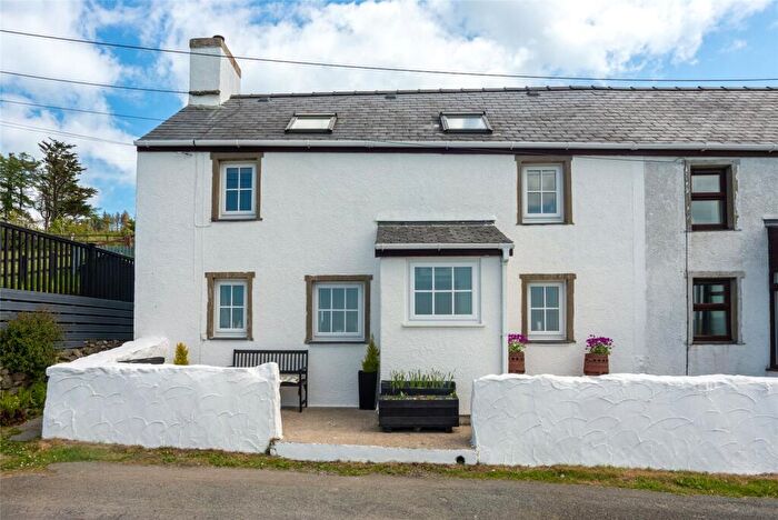 3 Bedroom Semi-Detached House For Sale In Mynydd Nefyn, Pwllheli, Gwynedd, LL53