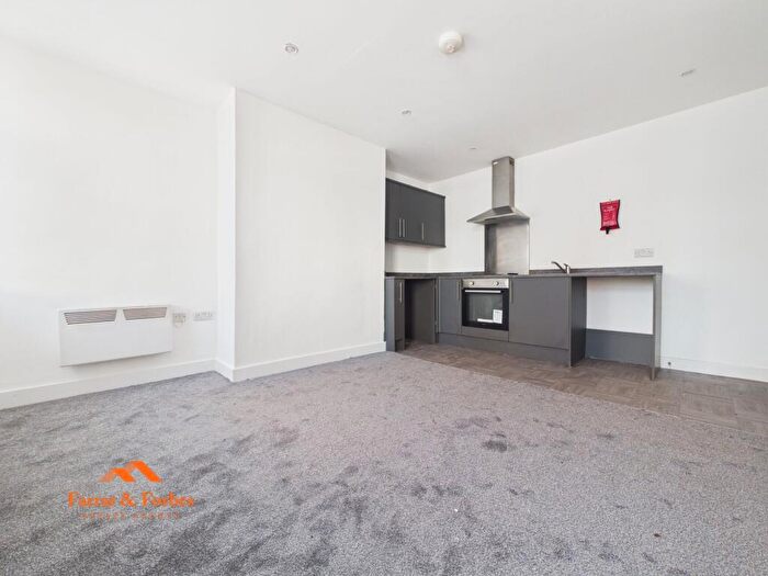 1 Bedroom Flat To Rent In Hargreaves Street, Burnley, BB11