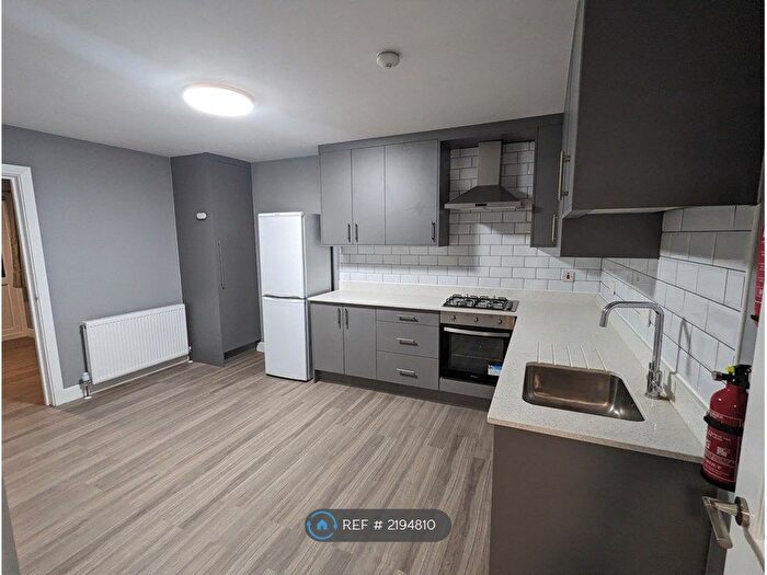 2 Bedroom Flat To Rent In Uxbridge Road, Southall, UB1