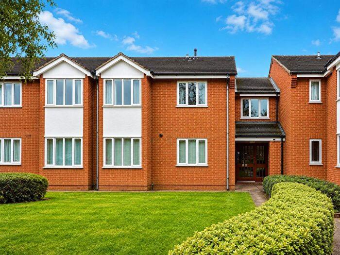 1 Bedroom Flat To Rent In Swindon Close, Cheltenham, GL51