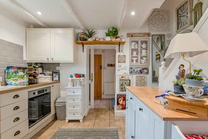 2 Bedroom Semi-Detached House For Sale In Hastings Road, Cinderford, GL14