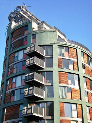 2 Bedroom Penthouse For Sale In New Wakefield Street, Manchester, M1